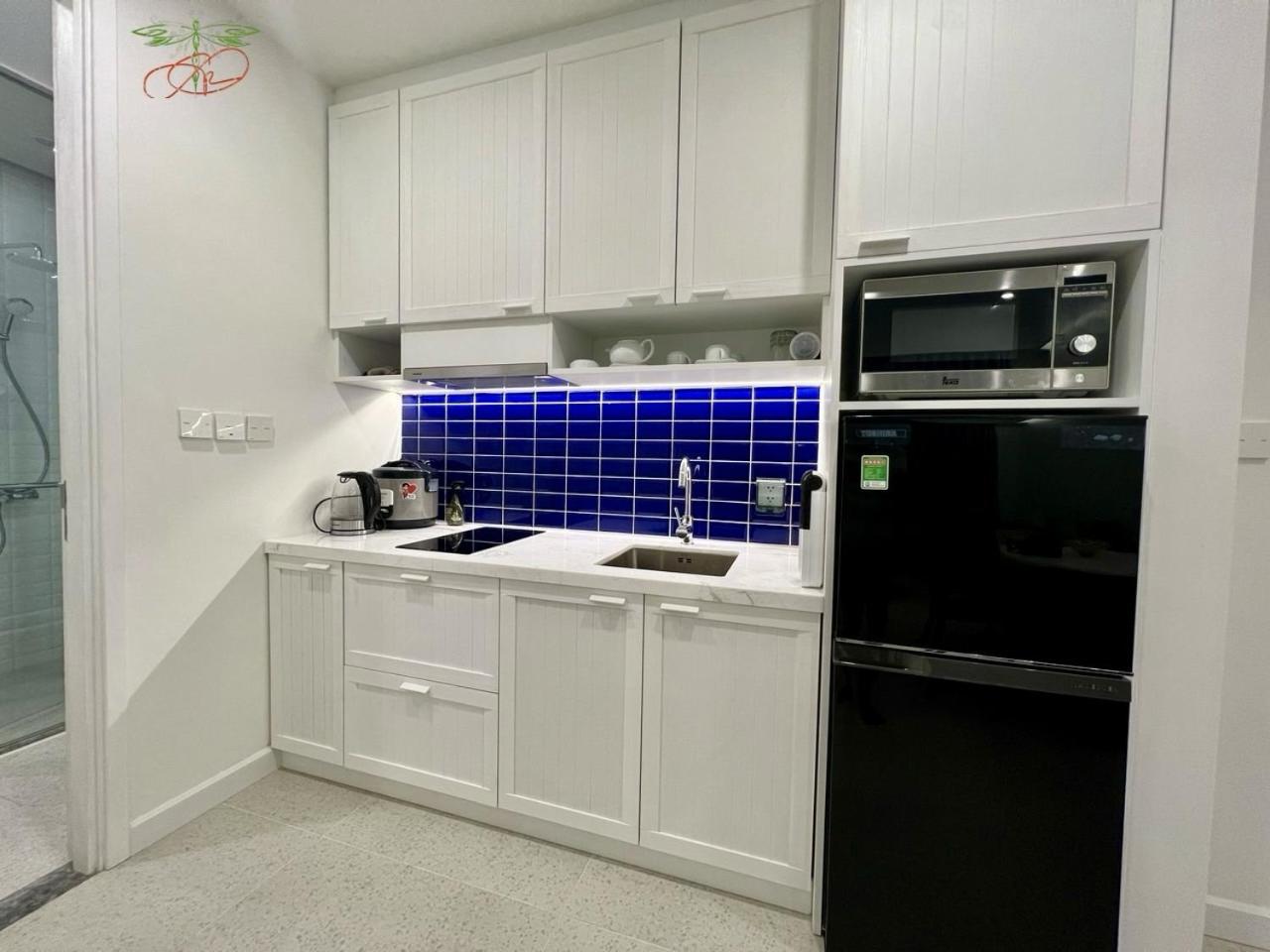Emely Lucky Apartment Duong Dong Exterior foto