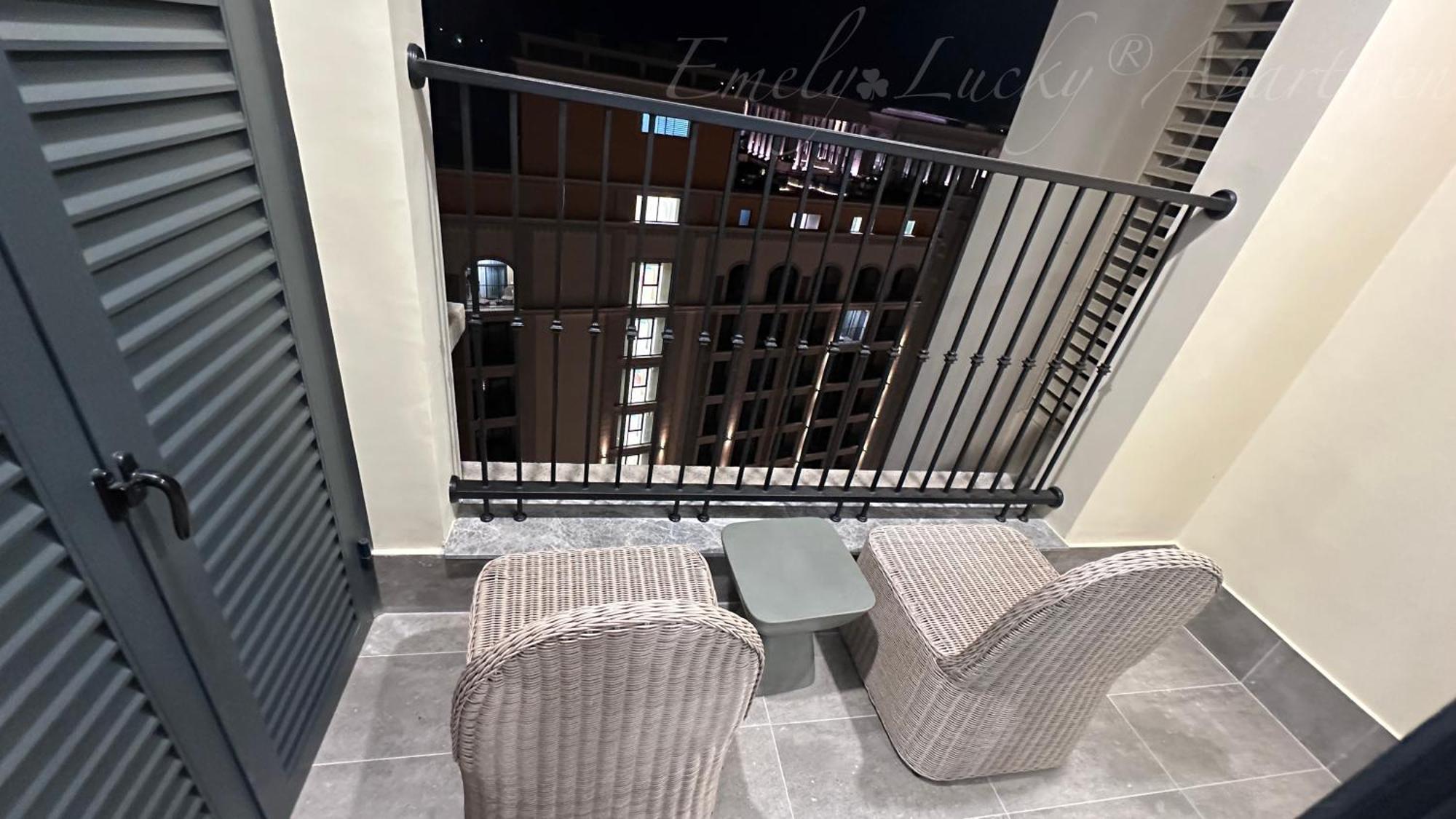 Emely Lucky Apartment Duong Dong Exterior foto